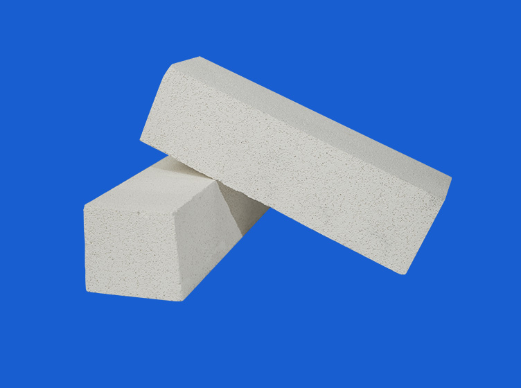 Anti-Aufkohlungs-Ziegel und Ziegel mit hohem Aluminiumoxidgehalt und niedrigem Eisengehalt